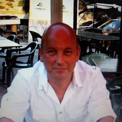 Profile Picture of Andy Stowe (@Andrewstowe9) on Twitter