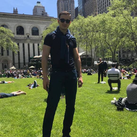 Profile Picture of Nadim Abdulin (@nadimabdulin) on Poshmark