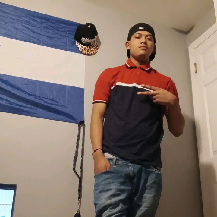 Profile Picture of lorenzo (@lorenzocabrera516) on Tiktok