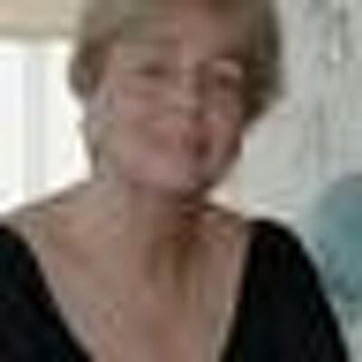 Profile Picture of Anne (Chana) Reade (@AnneReade) on Twitter