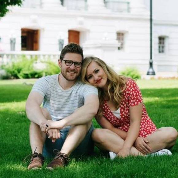 Profile Picture of Tara Rushmer (@tararushmer) on Poshmark