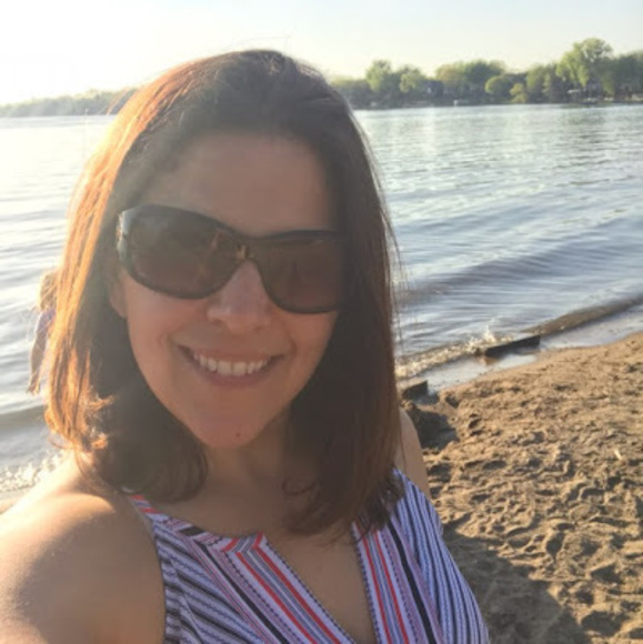 Megan Ahlberg - Poshmark Profile Picture of Megan Ahlberg (@meganahlberg81) on Poshmark