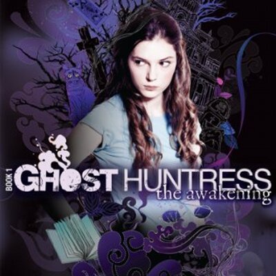 Profile Picture of Kendall Moorehead (@KMGhostHuntress) on Twitter