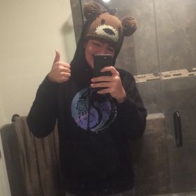 Profile Picture of Kevin Velarde (@velardekevinn) on Pinterest