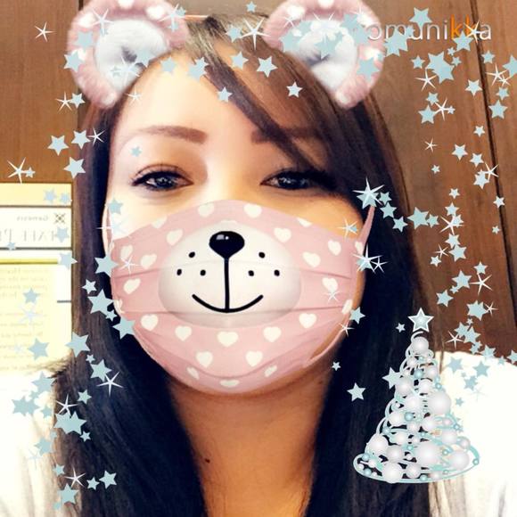 Profile Picture of Audrey Thomas (@audrey6094) on Poshmark