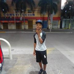 Profile Picture of Aaron Dandy Voy (@aaron9292) on Tiktok