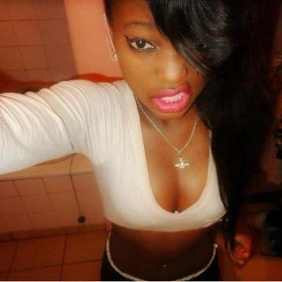 Profile Picture of Cristina (@_cristicasey) on Twitter