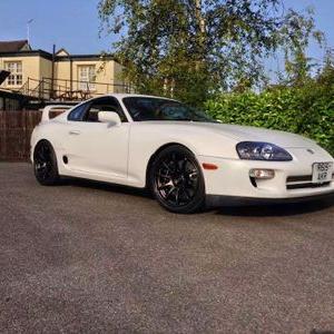 Profile Picture of Lee Grainger (@f7b83974f97c476) on Twitter