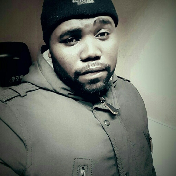 Profile Picture of Rene Phillips (@notnice) on Poshmark