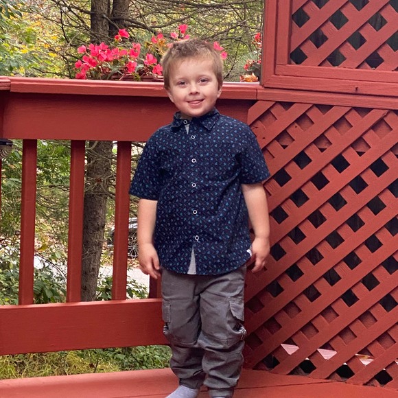 Profile Picture of Sergiu Iorga (@sergiu1987) on Poshmark