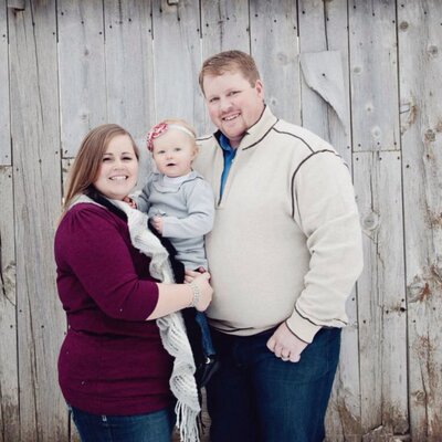 Profile Picture of Lisa Clement (@tumble_bear) on Twitter