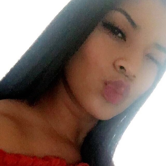 Profile Picture of Jenifer Rodriguez (@jennpaula) on Poshmark