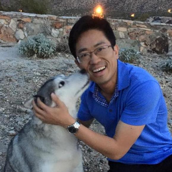 Profile Picture of Steven Wang (@stevenwireless) on Poshmark