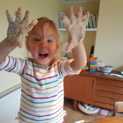 Profile Picture of Lucy Batten (@LucyBatten7) on Twitter