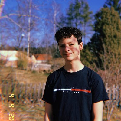 Profile Picture of Julian Bates (@JulianBates19) on Twitter