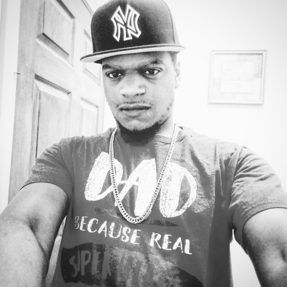 Profile Picture of Blake Allen (@adonis7714) on Poshmark