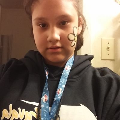 Profile Picture of Stephanie Mancilla (@StephanieManc15) on Twitter