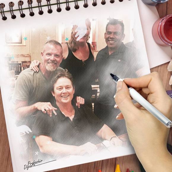 Profile Picture of Sharon Moore (@sharonmoore1960) on Poshmark