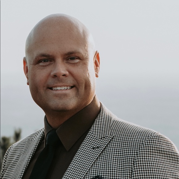 Ryan Whitt - Poshmark Profile Picture of Ryan Whitt (@rnwhitt83) on Poshmark