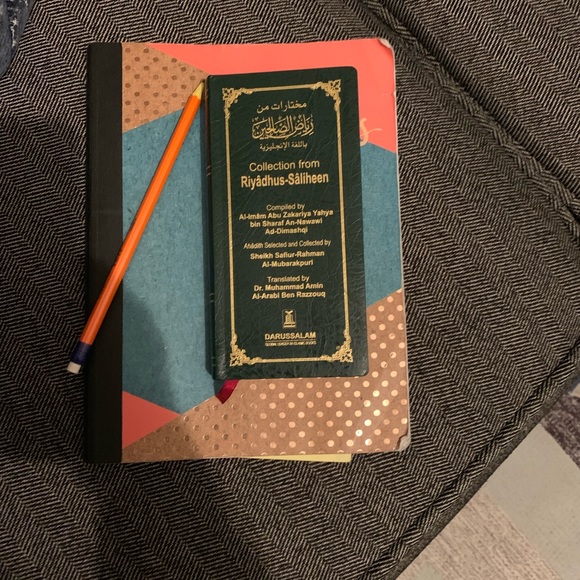 Profile Picture of Sharona Wroten (@sharonawroten) on Poshmark