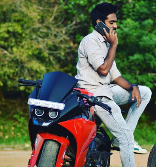 Profile Picture of Joseph Fredin (@jfredin) on Poshmark