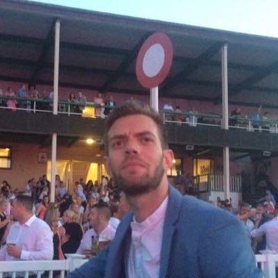Profile Picture of Chris Beaver (@Beave_dog) on Twitter