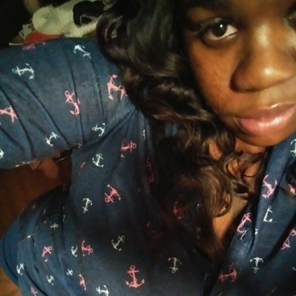 Profile Picture of Bosslady Reida (@bossladyreida5) on Poshmark