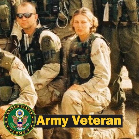 Profile Picture of Kristi Soule (@souleacres) on Poshmark