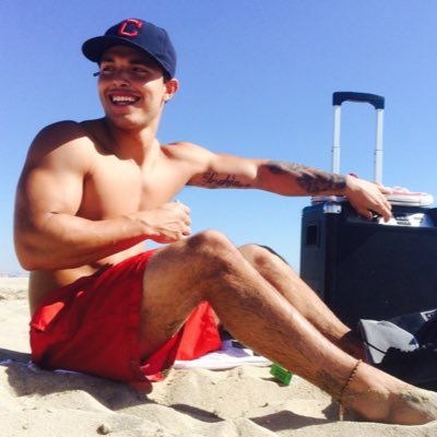 Profile Picture of Matthew Corona (@MatthewCorona41) on Twitter
