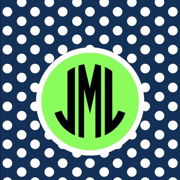 Profile Picture of Jazmyne Morrison (@jazmynemorrison) on Poshmark