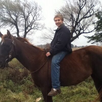 Profile Picture of Dylan Clement (@dylanclement98) on Twitter