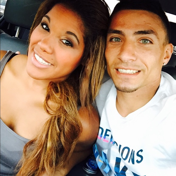 Joshua Winans - Poshmark Profile Picture of Joshua Winans (@joshwinans) on Poshmark