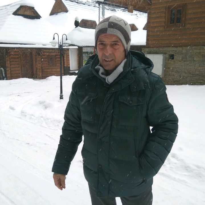 Profile Picture of Arnold Weis483 (@arnoldweis) on Tiktok