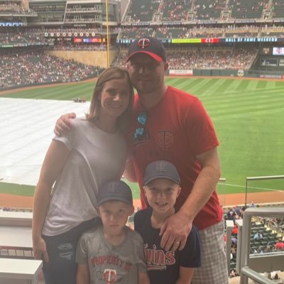 Profile Picture of Brett Richards (@RichardsBrett) on Twitter