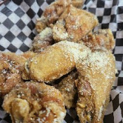 Profile Picture of Yvette Wong (@yvettejwong) on Youtube