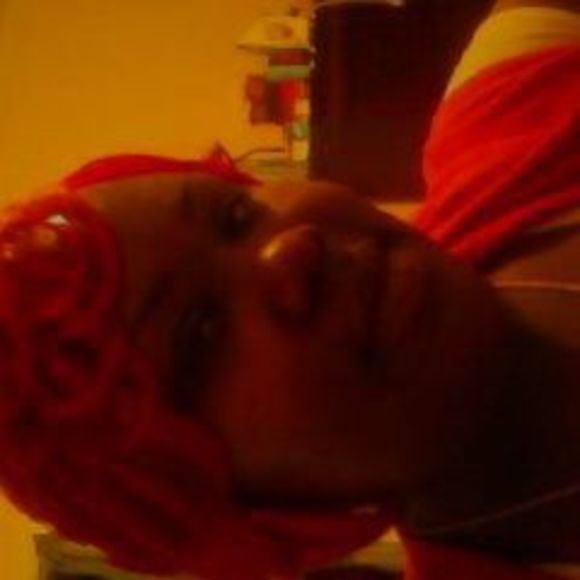 Profile Picture of Johnetta Edwards (@kate81) on Poshmark