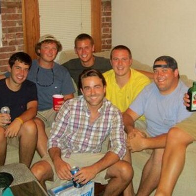 Profile Picture of Andy Craven (@acraven4) on Twitter