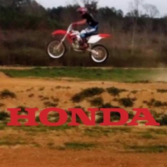 Profile Picture of Bobby Yount (@lambosupra) on Poshmark