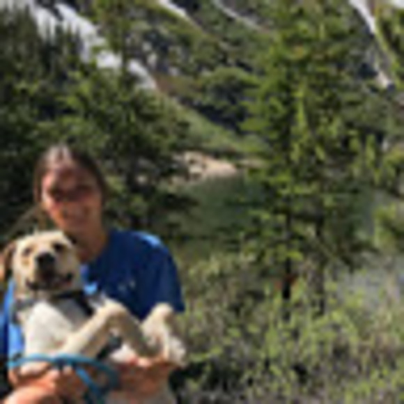 Profile Picture of Jessica Vandergriff (@jessvandy) on Poshmark