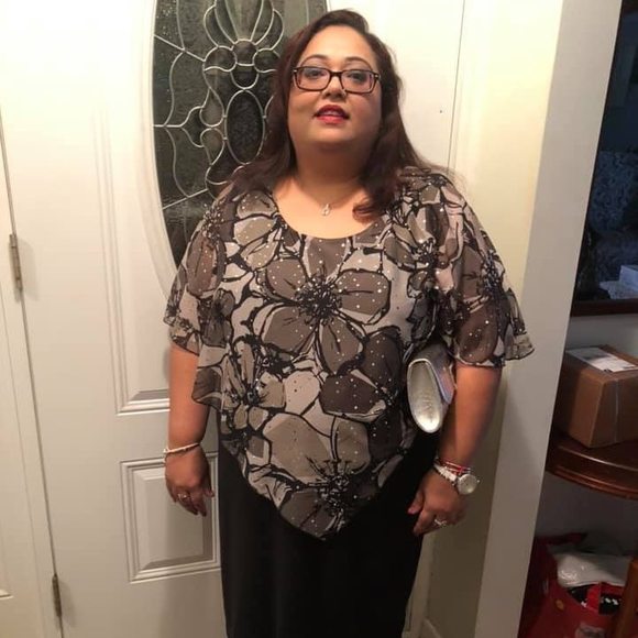 Profile Picture of Latisha Ramtahal (@latisharamtahal) on Poshmark