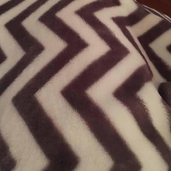 Profile Picture of Pam Kinnamon (@faith127) on Poshmark