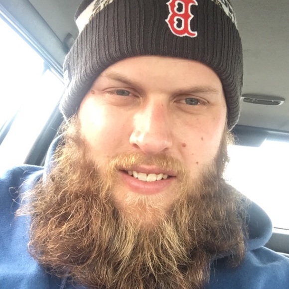 Profile Picture of Jason Perry (@jasonbrady15) on Poshmark