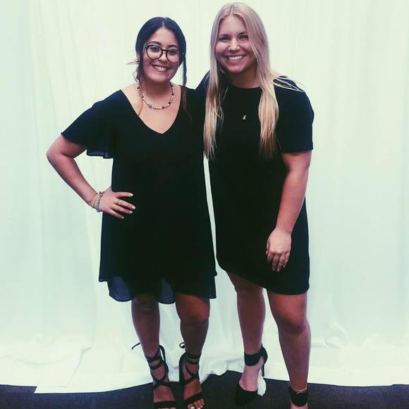 Profile Picture of Azza Benmoussa (@azzabenmoussa) on Poshmark