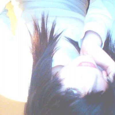 Profile Picture of Jasmine Coe (@EmoBoyLoverxx) on Twitter