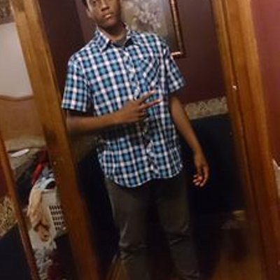 Profile Picture of Lonnie Harrell (@poopychins) on Twitter