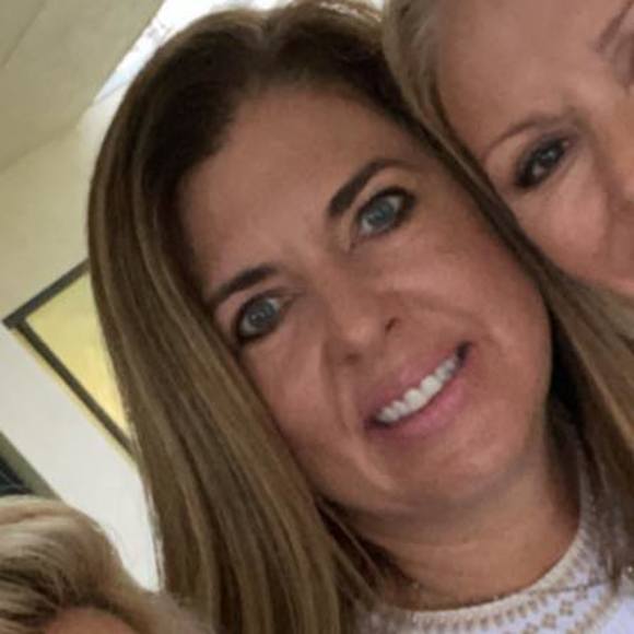 Profile Picture of Paula Mccullough (@paulamccullo410) on Poshmark