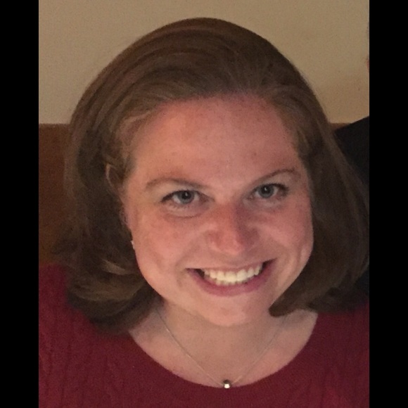 Profile Picture of Alyssa Chase (@aachase) on Poshmark