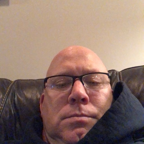 Profile Picture of John Largent (@jlarge0751) on Poshmark