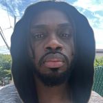 Profile Picture of Darrell Castillo (@goldenboycas) on Instagram