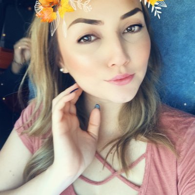 Profile Picture of Eileen Laraon Twitter